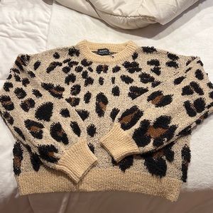 Leopard Slouch Knit in Leopard
Bardot